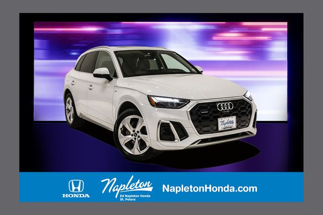 2023 Audi Q5 Premium Plus's photo