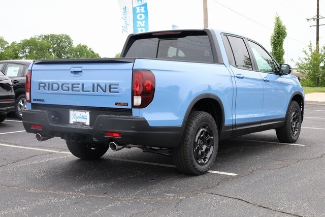 2025 Honda Ridgeline TrailSport photo 4