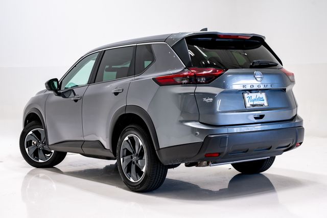 2025 Nissan Rogue SV - Photo 32