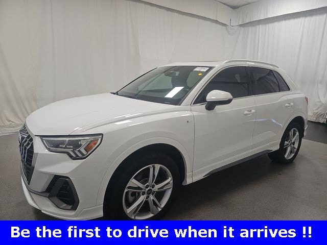 2022 Audi Q3 S Line Premium Plus's photo