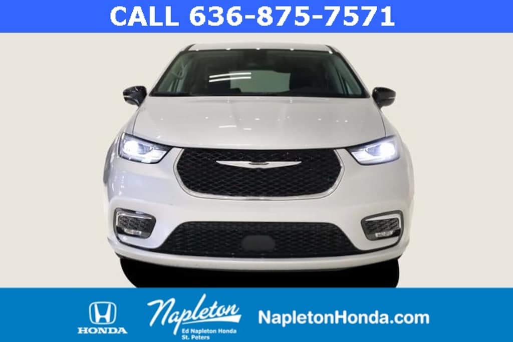 Used 2024 Chrysler Pacifica Touring L Van Passenger Van