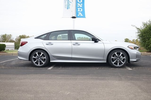 2026 Honda Civic Hybrid Sport Touring photo 4