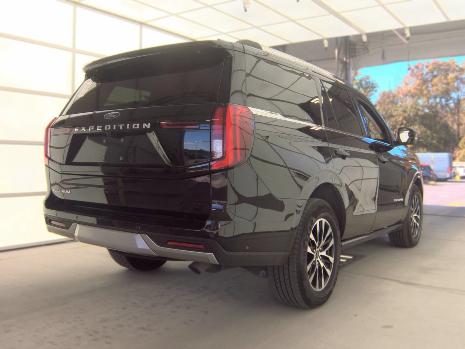 Used 2025 Ford Expedition Platinum SUV