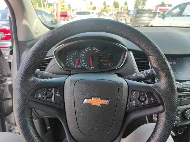 2021 Chevrolet Trax LS photo 13