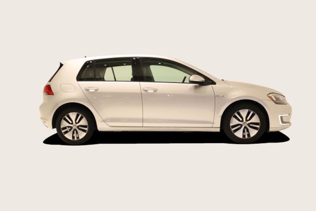 Used 2016 Volkswagen e-Golf SEL Premium Hatchback