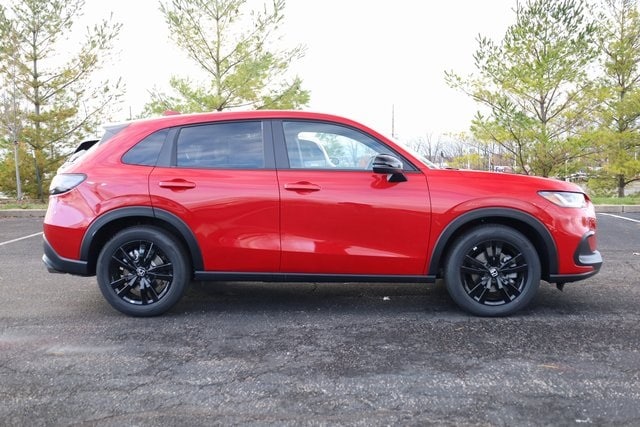 2026 Honda HR-V Sport photo 3