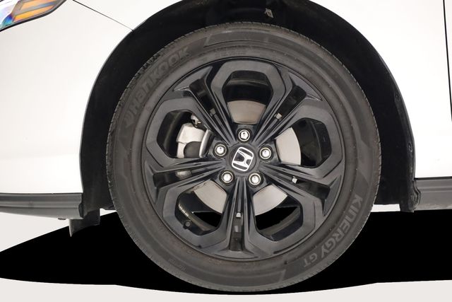 2025 Honda Accord SE - Photo 8