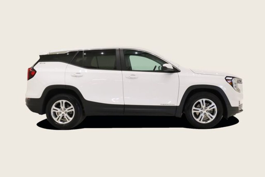 Used 2024 GMC Terrain SLE SUV