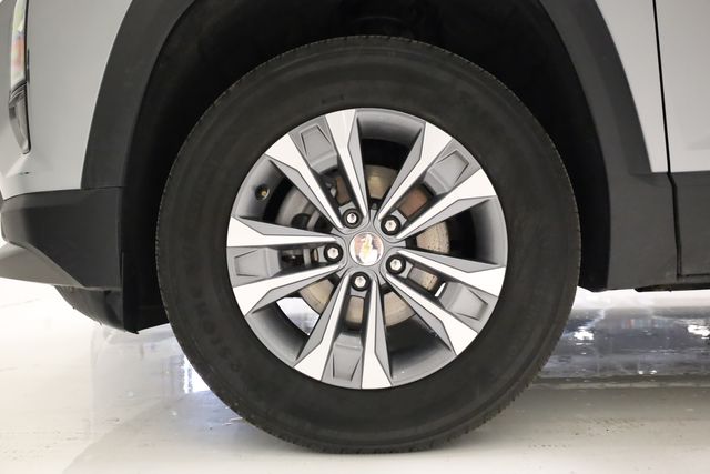 2025 Chevrolet Equinox LT - Photo 9