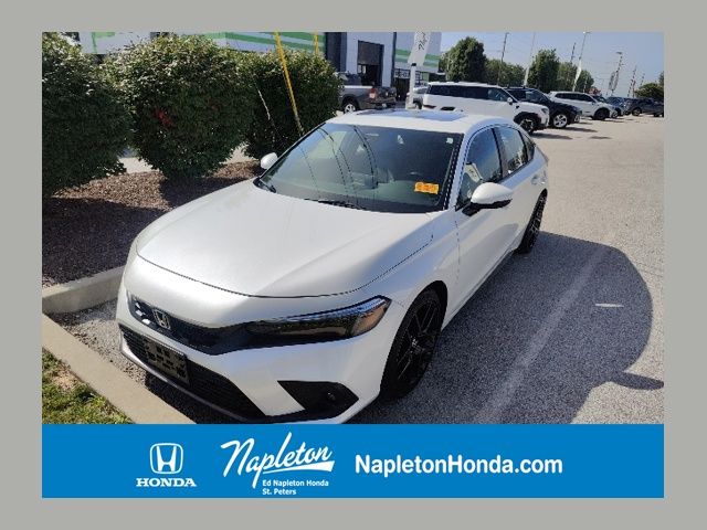 2023 Honda Civic Sport Touring CVT's photo