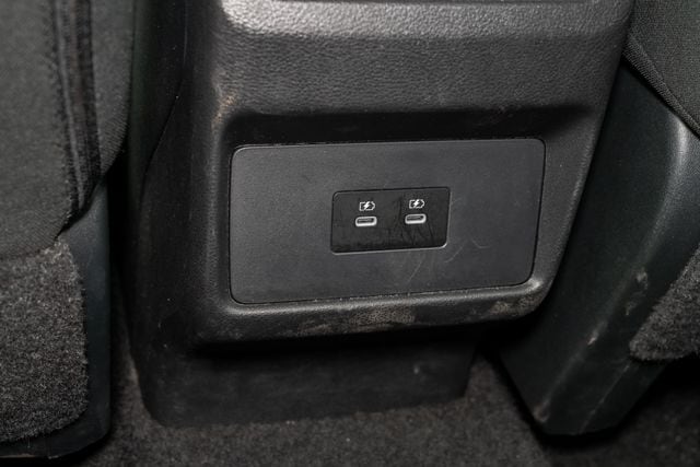2025 Nissan Rogue SV - Photo 27