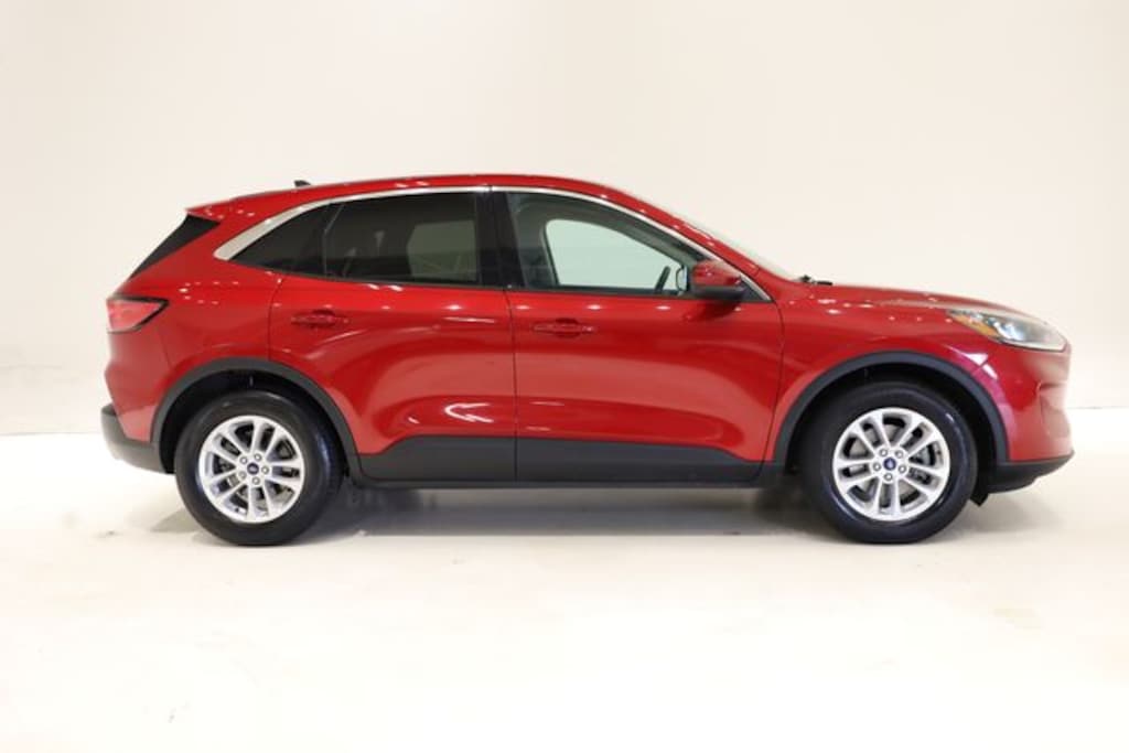 Used 2020 Ford Escape SE SUV