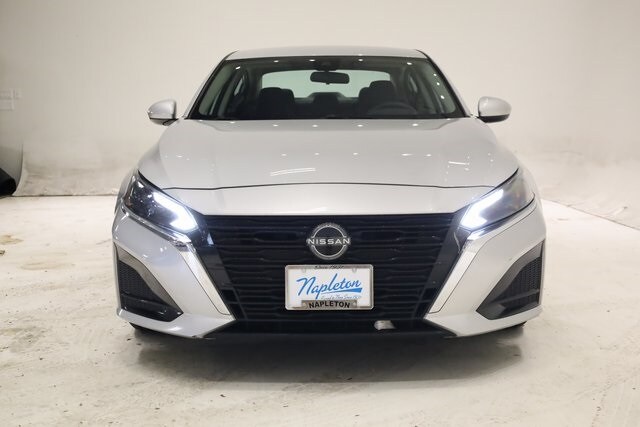 2023 Nissan Altima 2.5 S photo 2