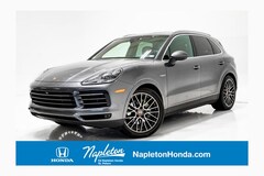 2022 Porsche Cayenne E-Hybrid Base SUV