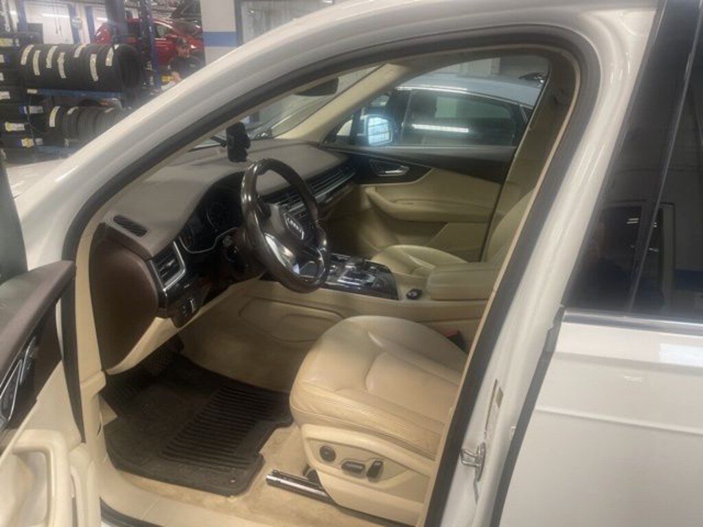 Used 2017 Audi Q7 3.0T Premium Plus SUV