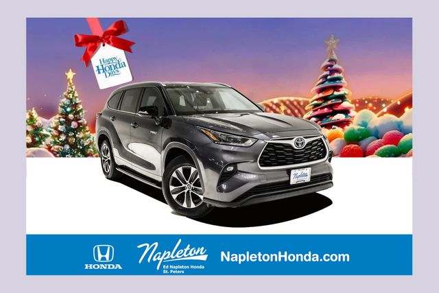 2021 Toyota Highlander XLE's photo