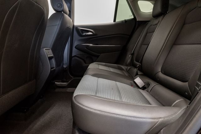 2025 Chevrolet Trax LT - Photo 24