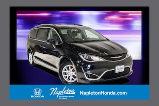 2020 Chrysler Pacifica Touring L Van Passenger Van