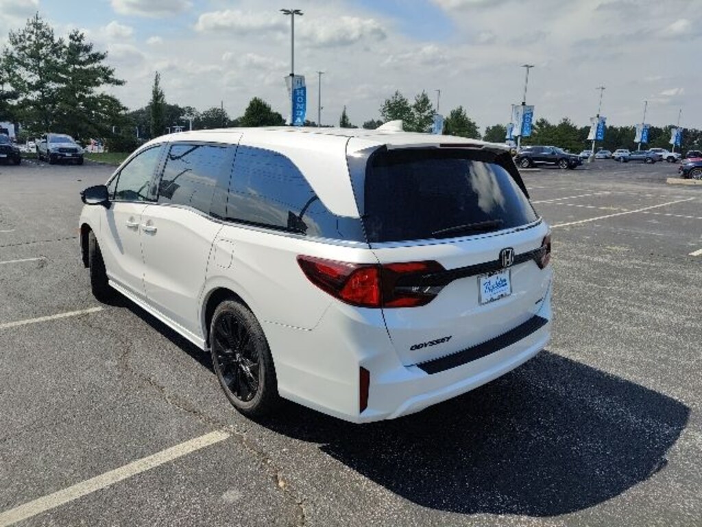 New 2026 Honda Odyssey Sport-L Van Passenger