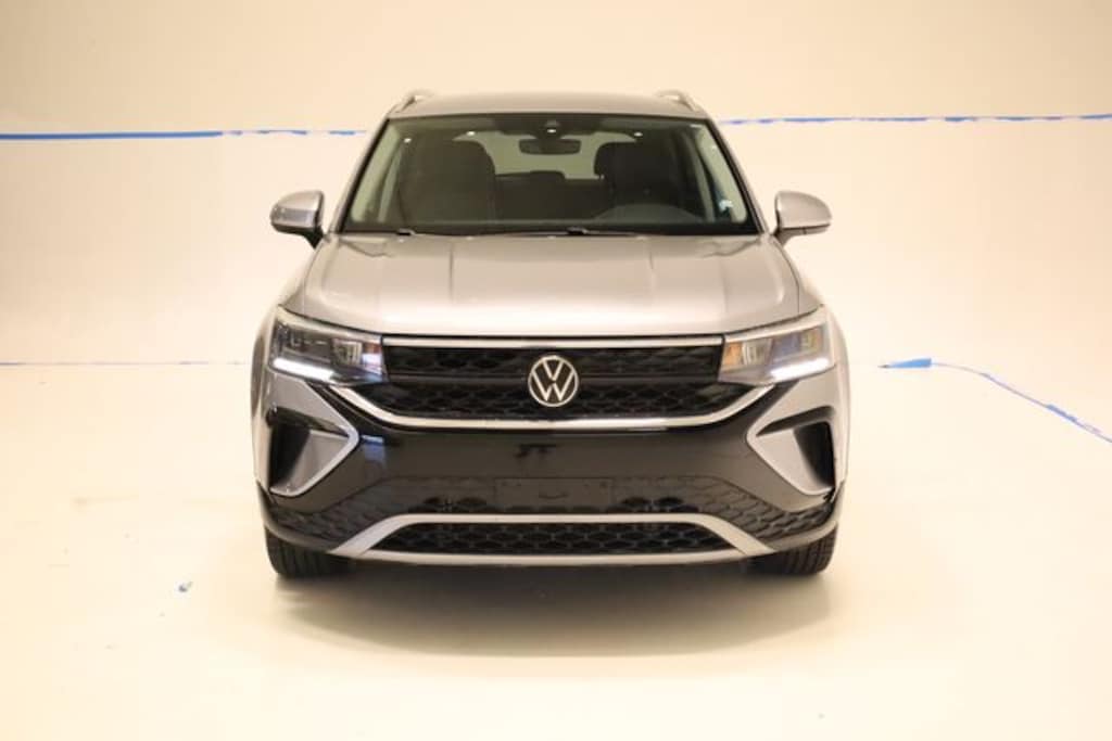 Used 2024 Volkswagen Taos 1.5T SE SUV