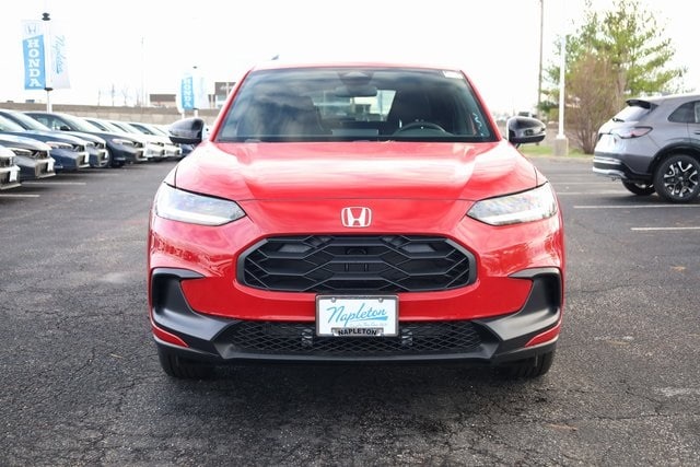 2026 Honda HR-V Sport photo 2