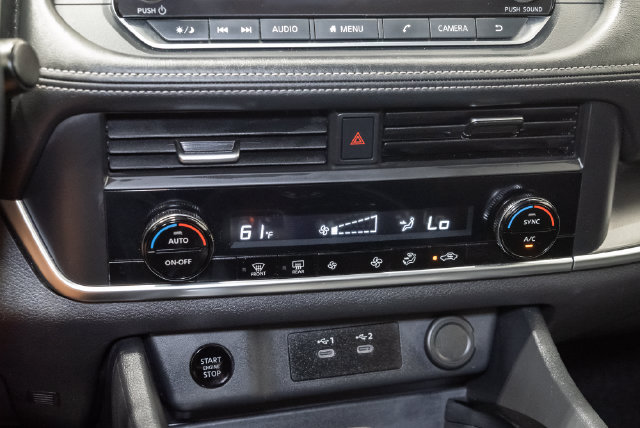 2025 Nissan Rogue SV - Photo 21