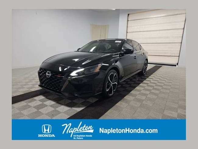 2023 Nissan Altima 2.5 SR Sedan