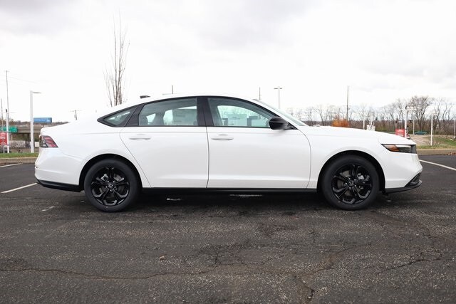 2025 Honda Accord SE photo 4