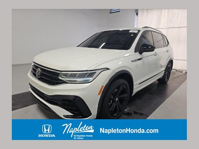 2023 Volkswagen Tiguan 2.0T SE R-Line Black's photo