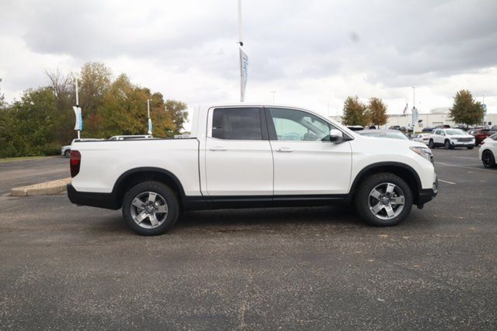 New 2026 Honda Ridgeline RTL Truck Crew Cab
