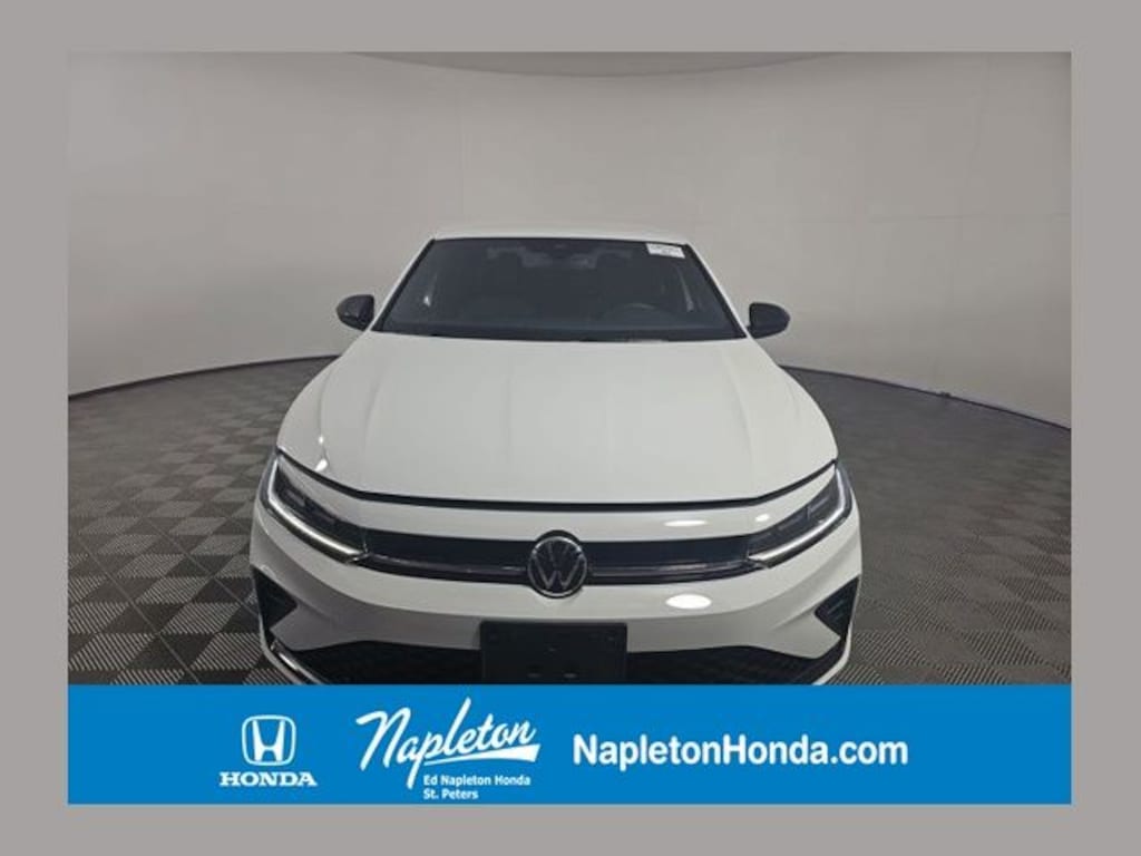 Used 2025 Volkswagen Jetta 1.5T Sport Sedan