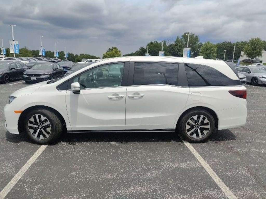 New 2026 Honda Odyssey EX-L Van Passenger