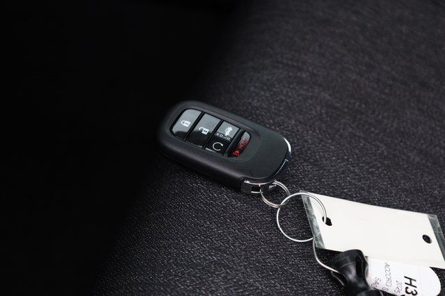 2025 Honda Accord SE - Photo 26