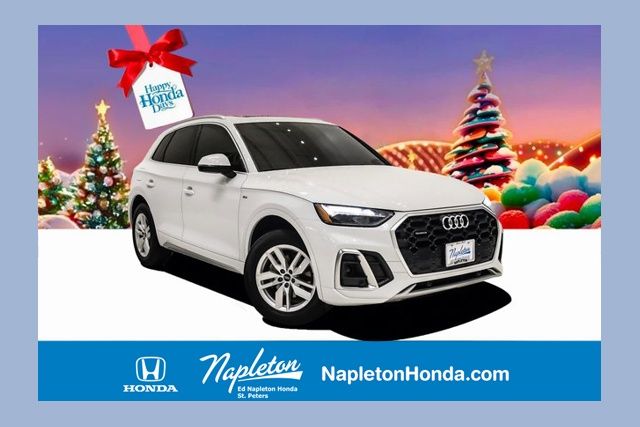 2020 Chrysler Pacifica Touring L Plus's photo