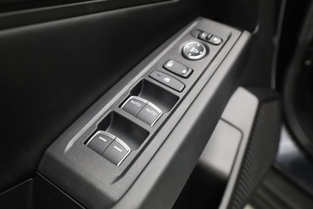 2025 Honda Accord SE - Photo 13