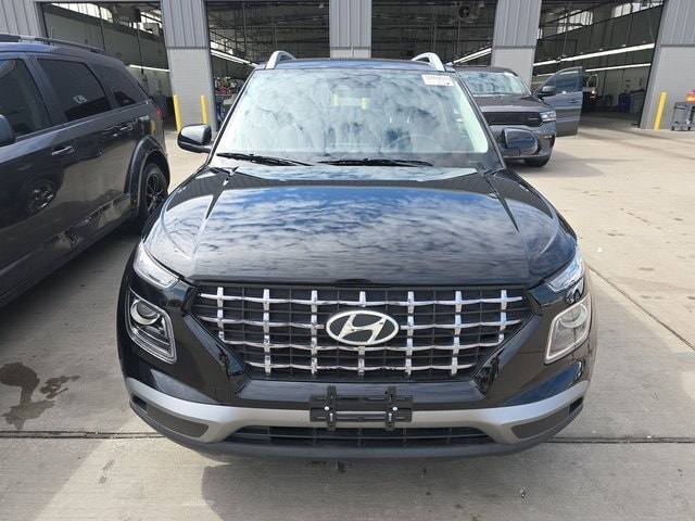 Used 2023 Hyundai Venue SEL with VIN KMHRC8A38PU222984 for sale in Saint Peters, MO
