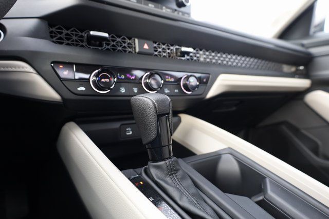 2025 Honda Accord SE - Photo 24