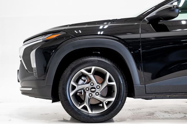 2025 Chevrolet Trax LT - Photo 29