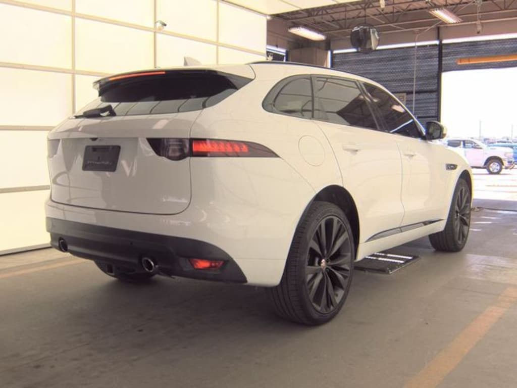 Used 2019 Jaguar F-PACE 30t R-Sport SUV