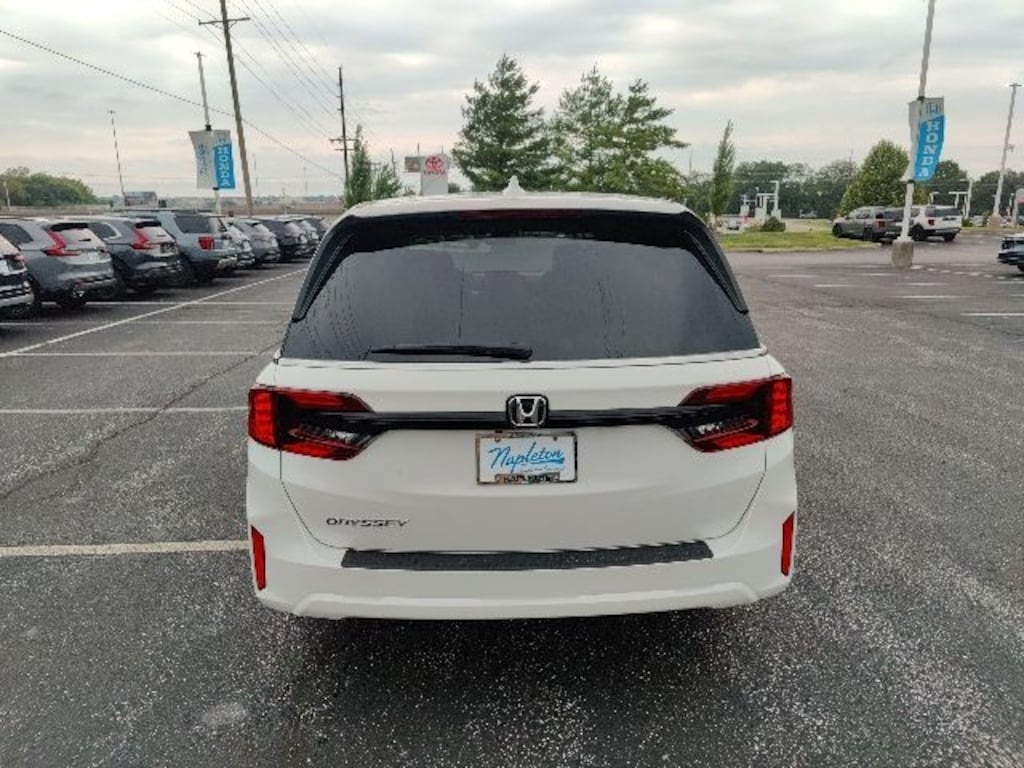 New 2026 Honda Odyssey EX-L Van Passenger