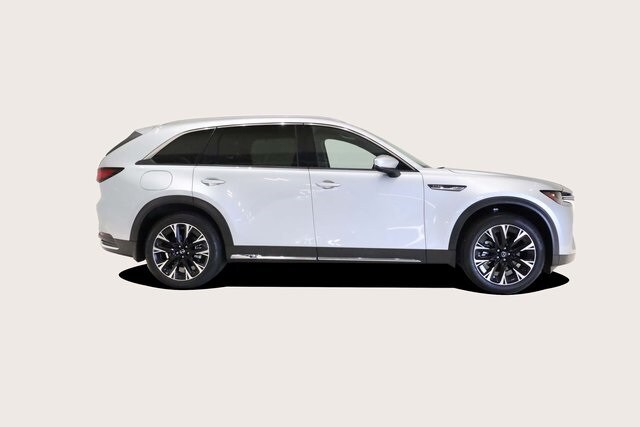 2025 Mazda CX-90 Plug-in Hybrid Premium Plus photo 4