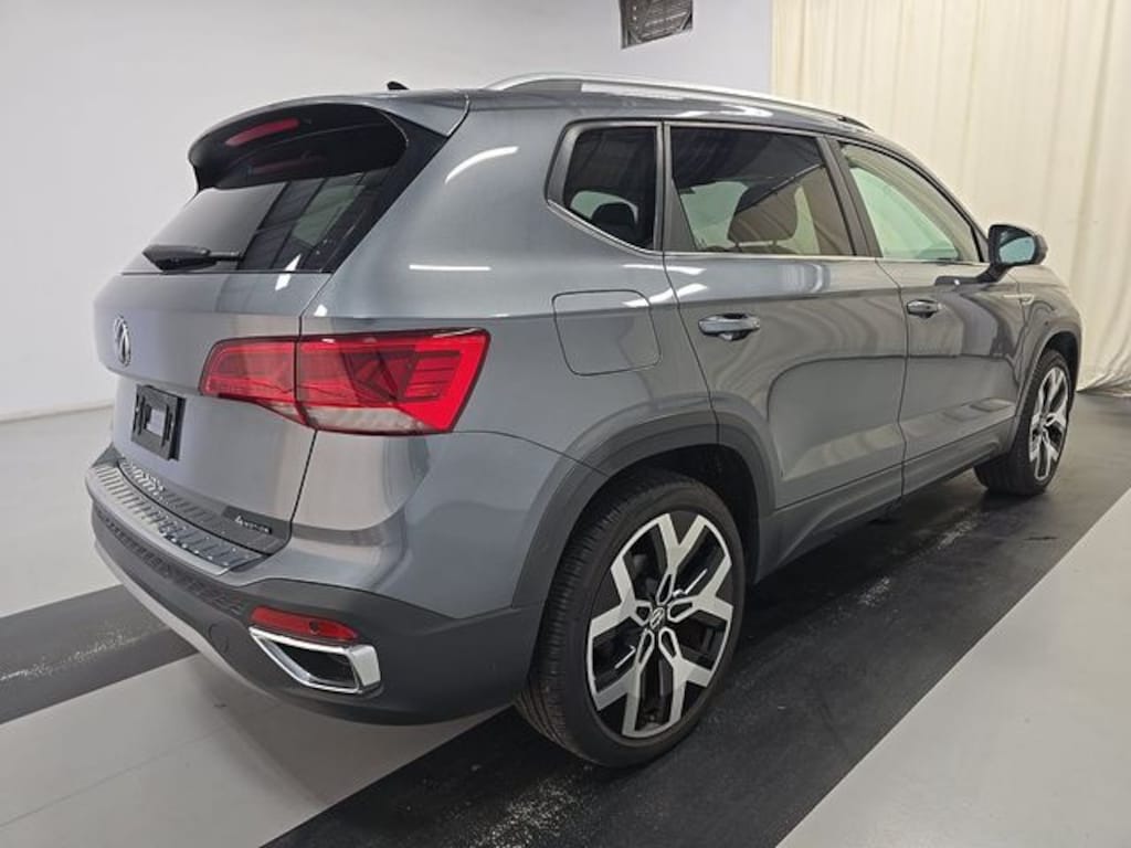 Used 2023 Volkswagen Taos 1.5T SEL SUV