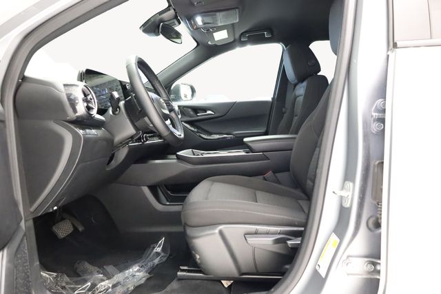 2025 Chevrolet Equinox LT - Photo 13