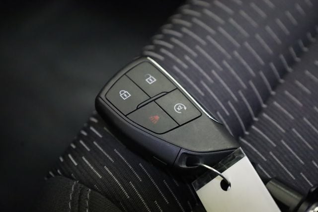 2025 Chevrolet Equinox LT - Photo 32