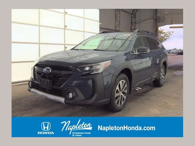 2023 Subaru Outback Premium's photo