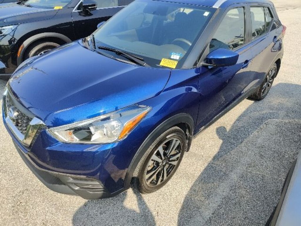 Used 2019 Nissan Kicks SV SUV
