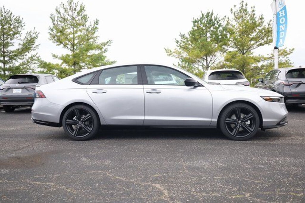 New 2025 Honda Accord Hybrid Sport-L Sedan