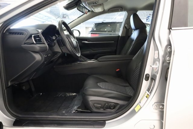 2024 Toyota Camry SE photo 10