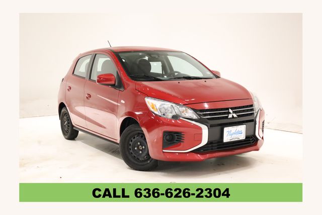 2024 Mitsubishi Mirage ES's photo