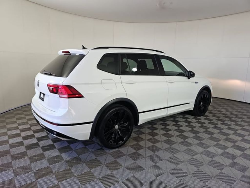 Used 2020 Volkswagen Tiguan 2.0T SE R-Line Black SUV